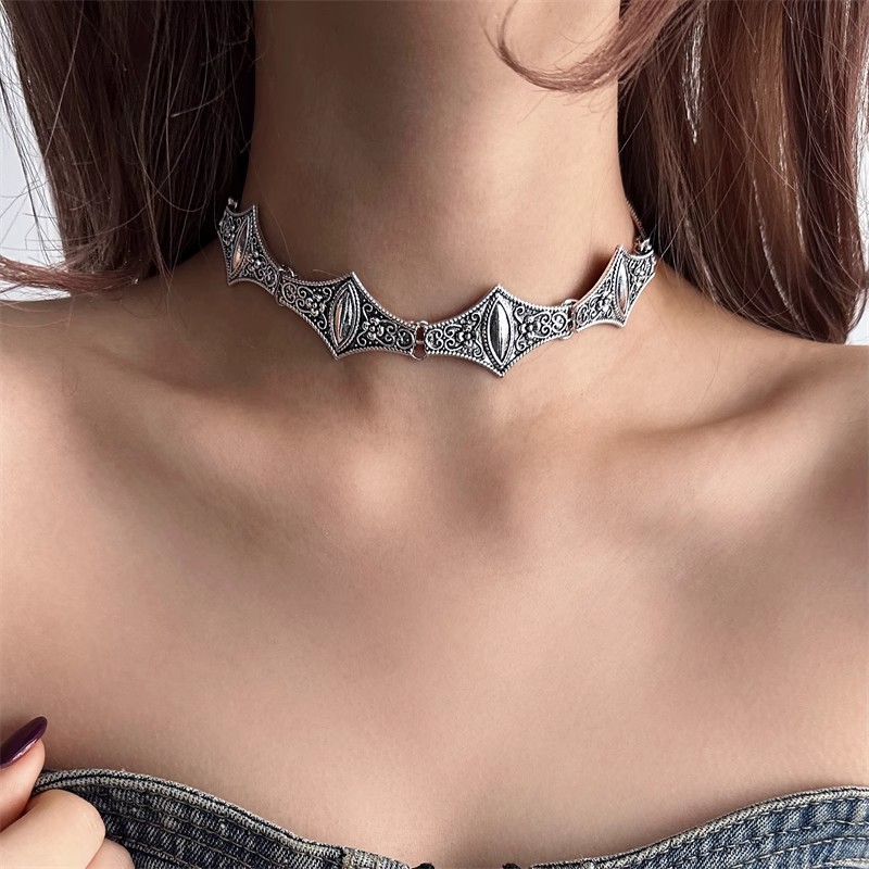 Naszyjnik choker w stylu hip-h – Fashion Show Ethnic Wear recenzja i cena